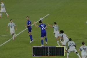 克罗地亚点球绝平争议再起！FIFA公布完整回放：马塔诺维奇与韦加均接触球